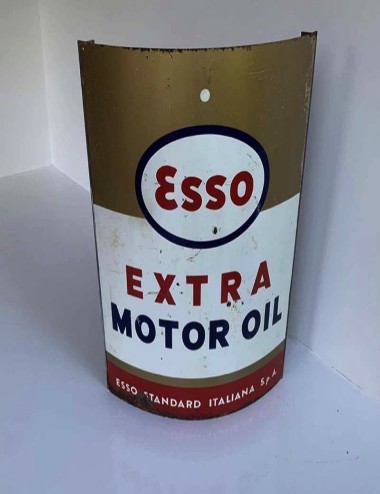 Esso Extra Motor Oil Table